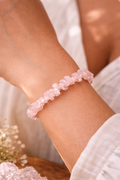 Rose Quartz Chip Bracelet – A Touch of Gentle Energy