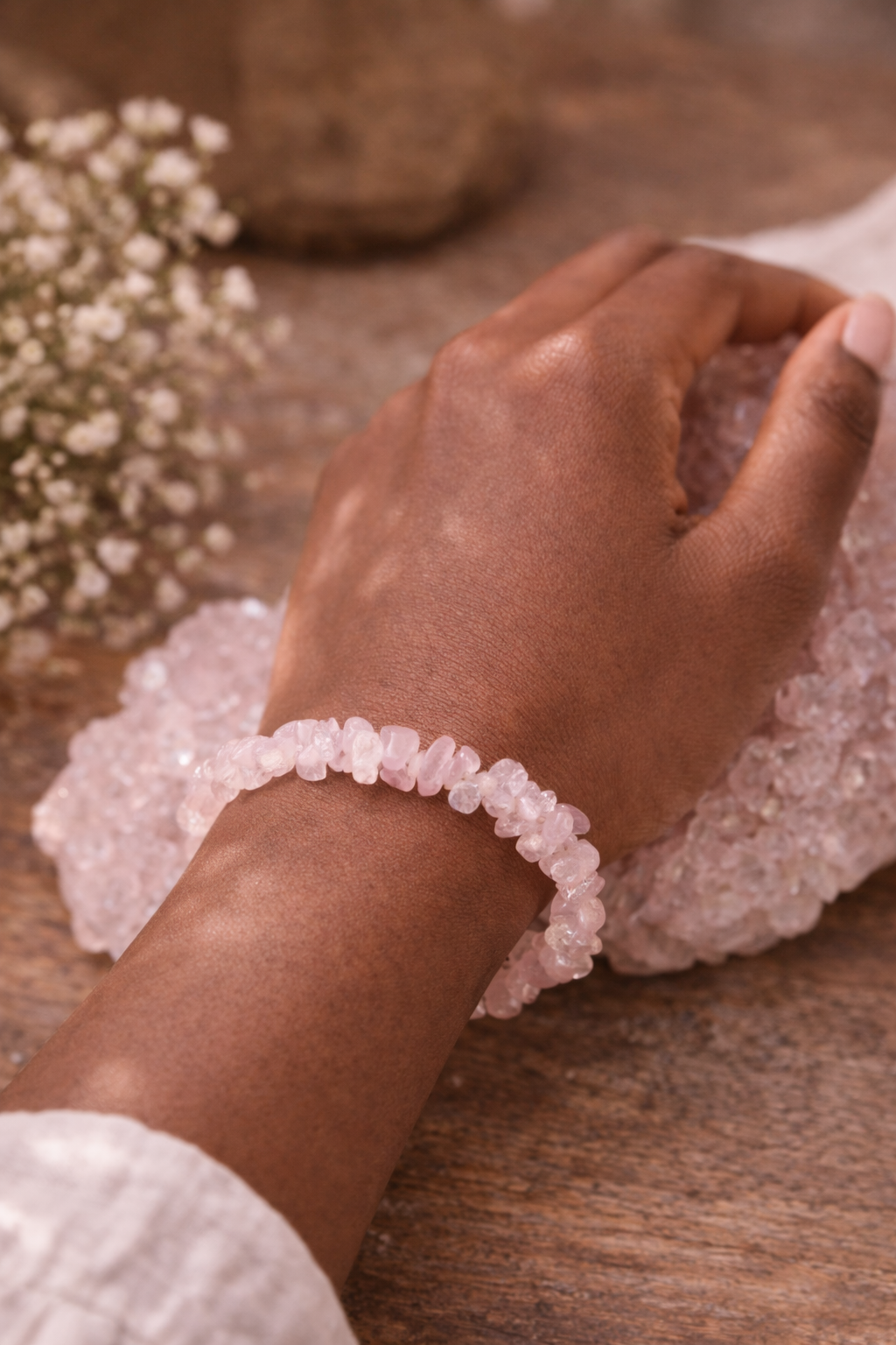 Rose Quartz Chip Bracelet – A Touch of Gentle Energy