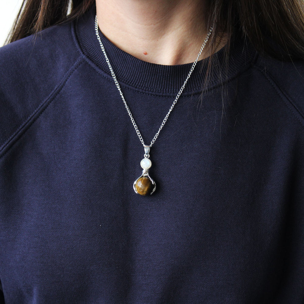 ✨ Rose Quartz & Moonstone Pendant – A Symbol of Calm and Intuition