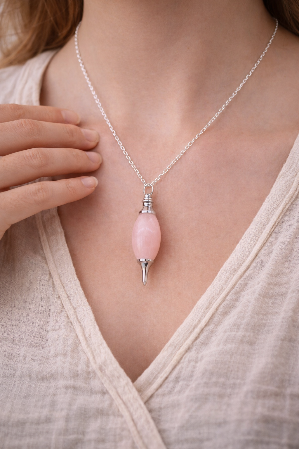 Rose Quartz Pendulum – Balance Your Energy